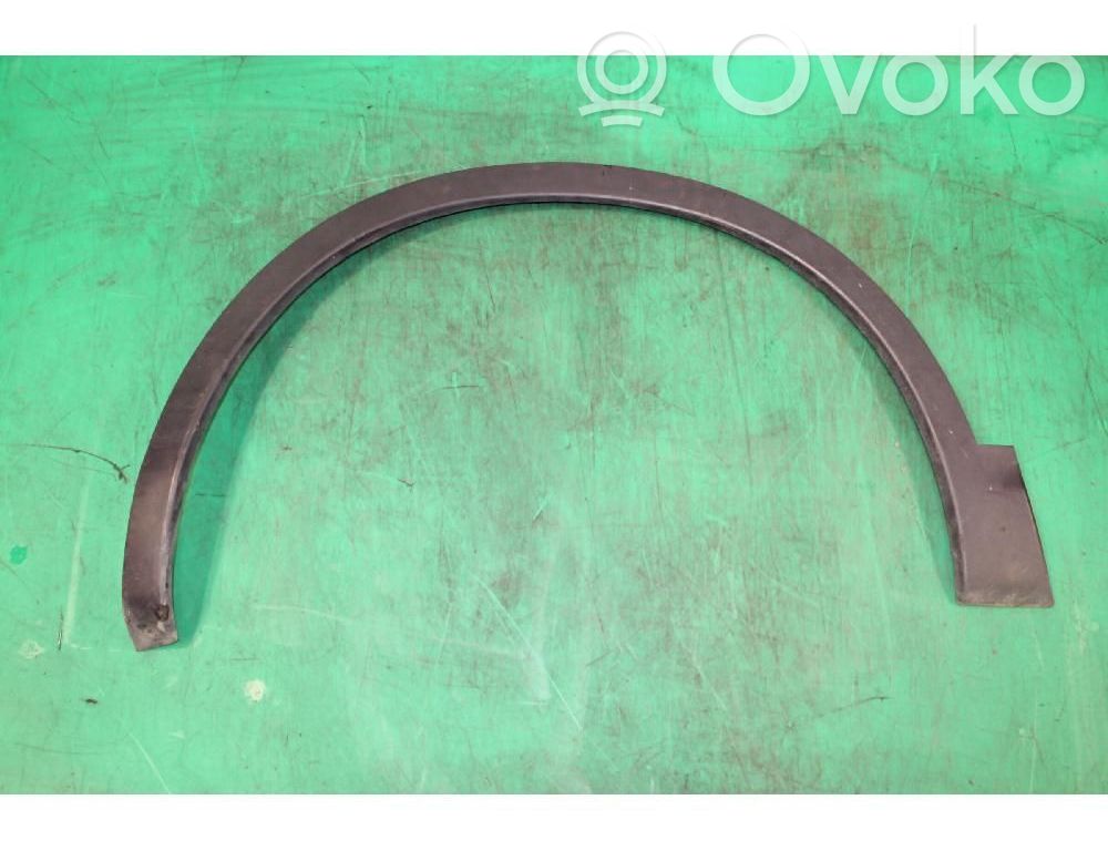 Nissan Qashqai+2 Listwa błotnika przedniego 