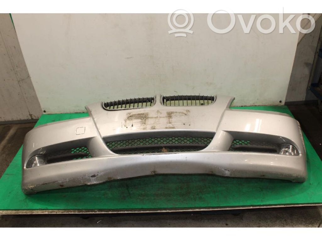 BMW 3 E90 E91 Priekinis bamperis 
