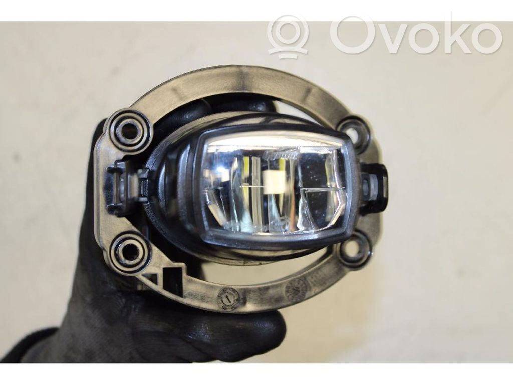 Luz de niebla delantera   68470159AA