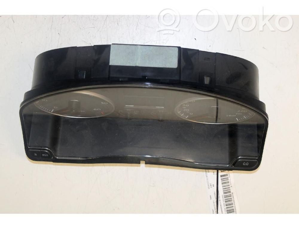 Volkswagen Golf V Vitezometru (grup de instrumente) 