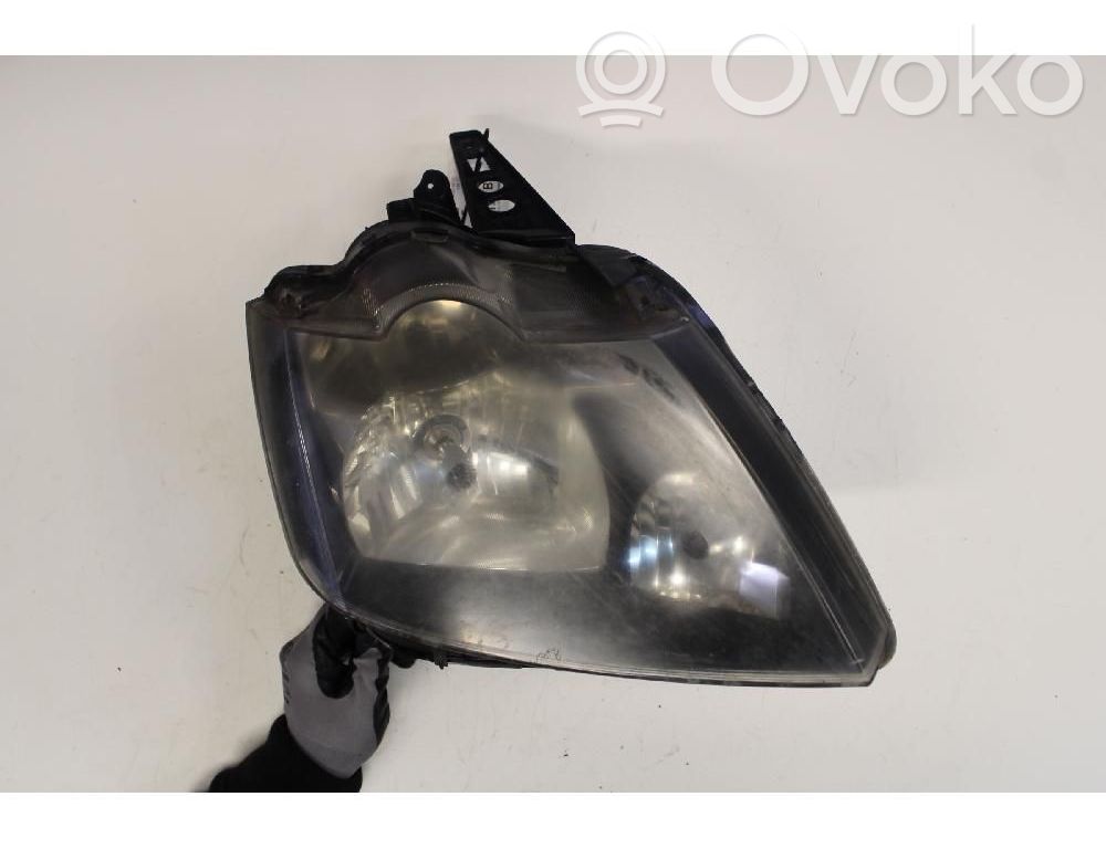 Headlight/headlamp   7701065742