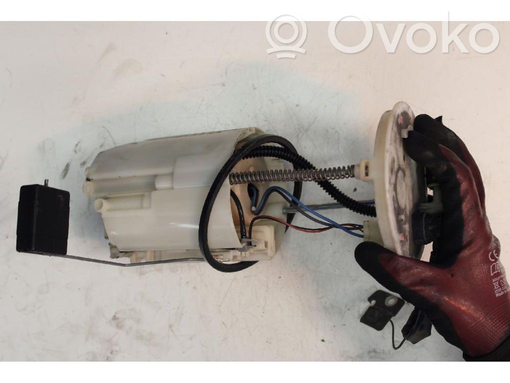 Suzuki SX4 Bomba interna de combustible 