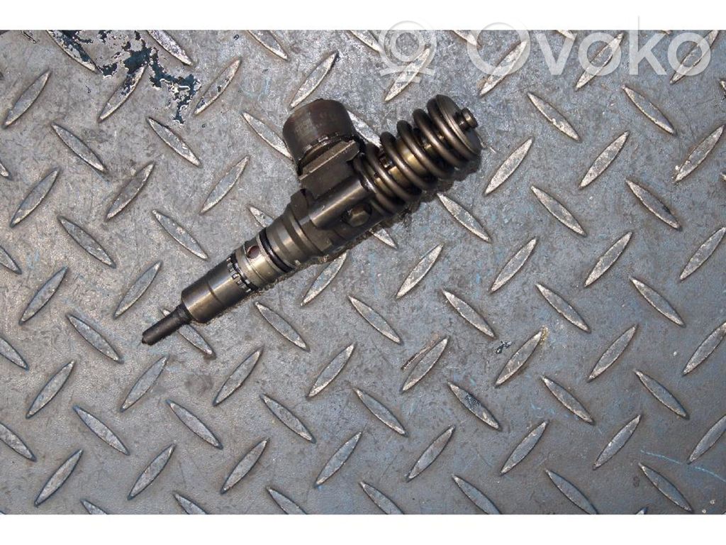 Inyector de combustible   0414720404