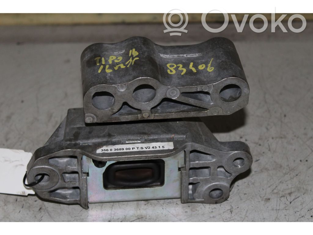 Engine mount bracket