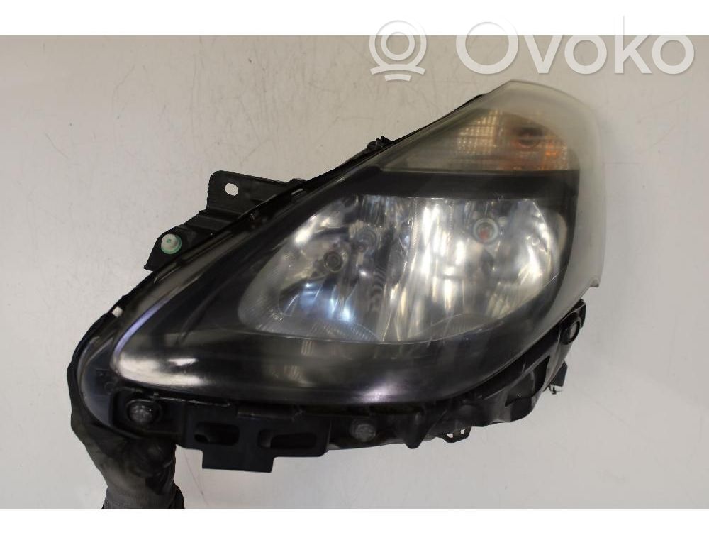 Renault Clio III Phare frontale 