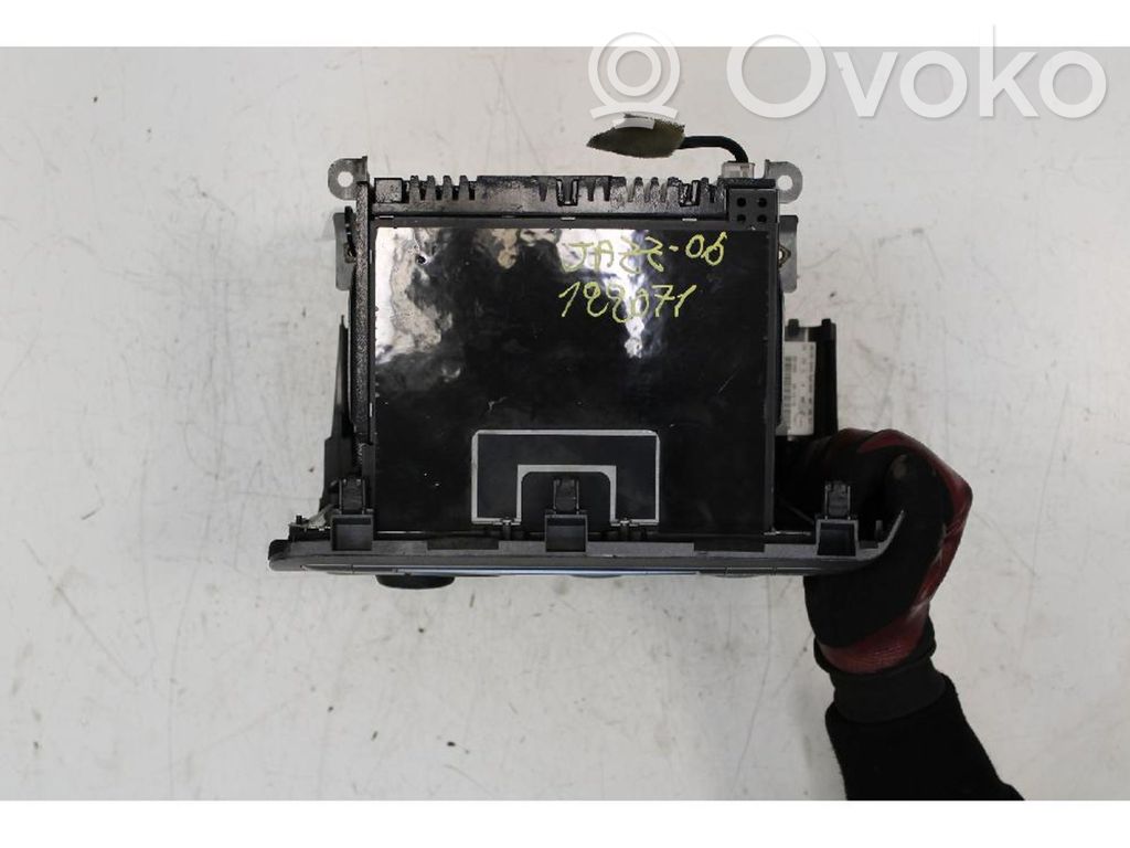 Honda Jazz Radio/CD/DVD/GPS head unit 
