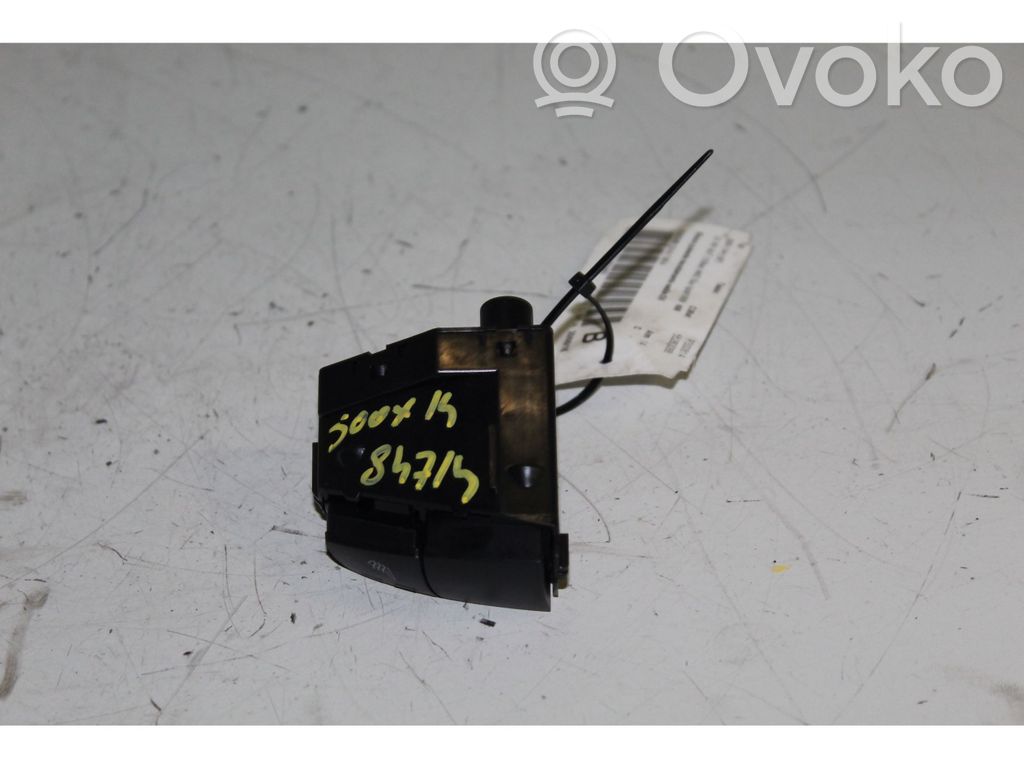 Fiat 500X Light switch 