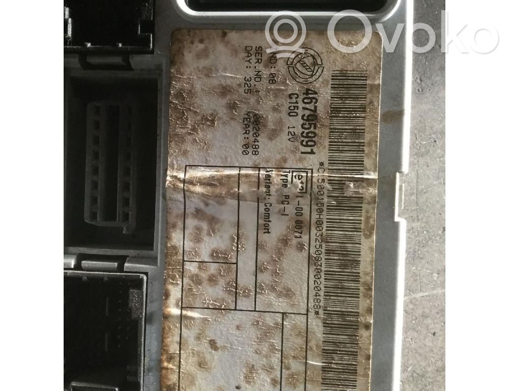 Fiat Punto (188) Módulo de fusible 
