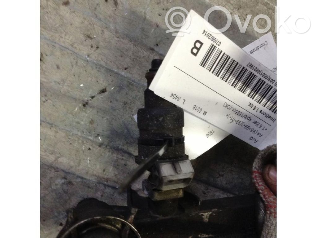 Audi A4 S4 B5 8D Injecteur de carburant