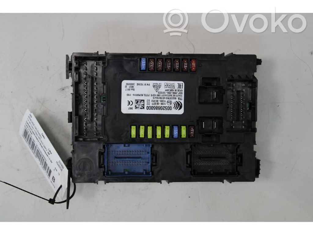 Módulo de fusible   00520886000