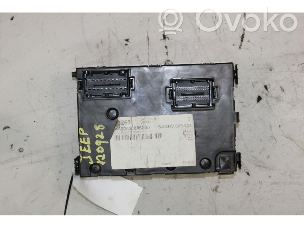 Módulo de fusible   00520886000