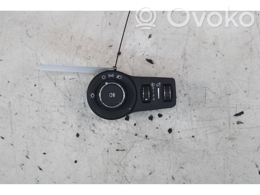 Fiat 500X Light switch 