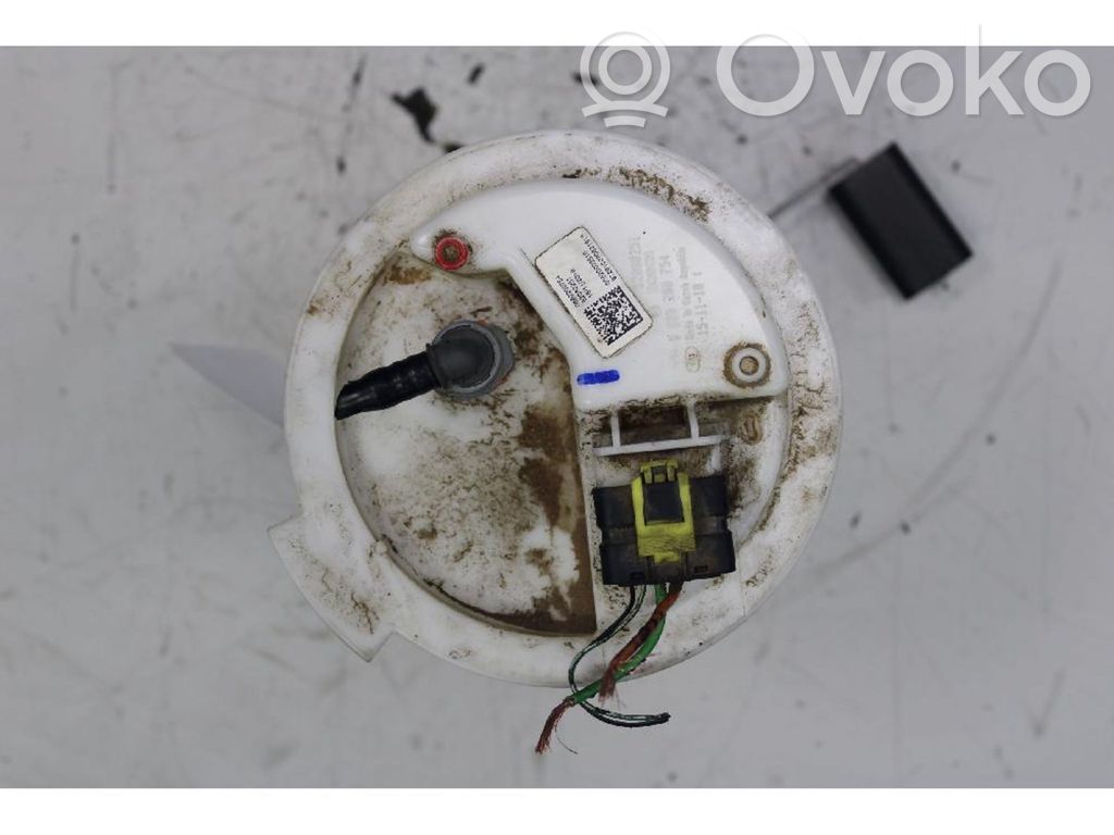 Bomba interna de combustible   52080251