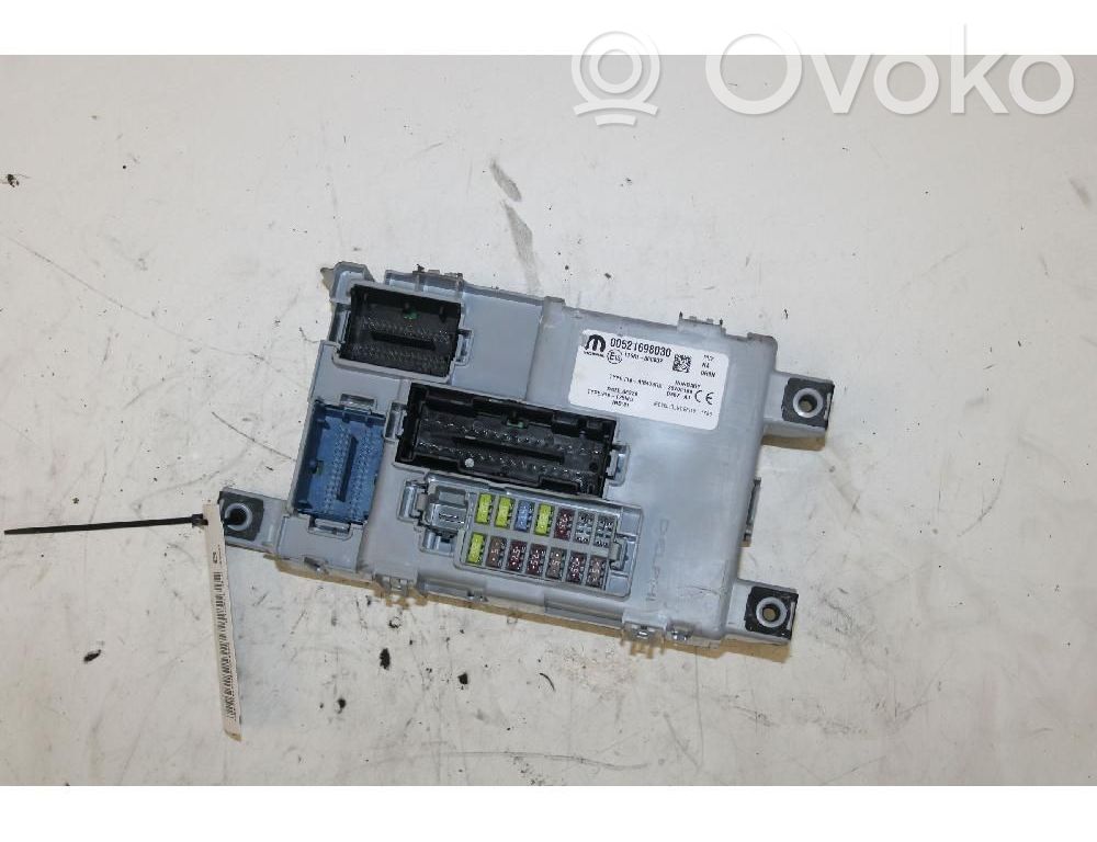 Lancia Ypsilon Fuse module 