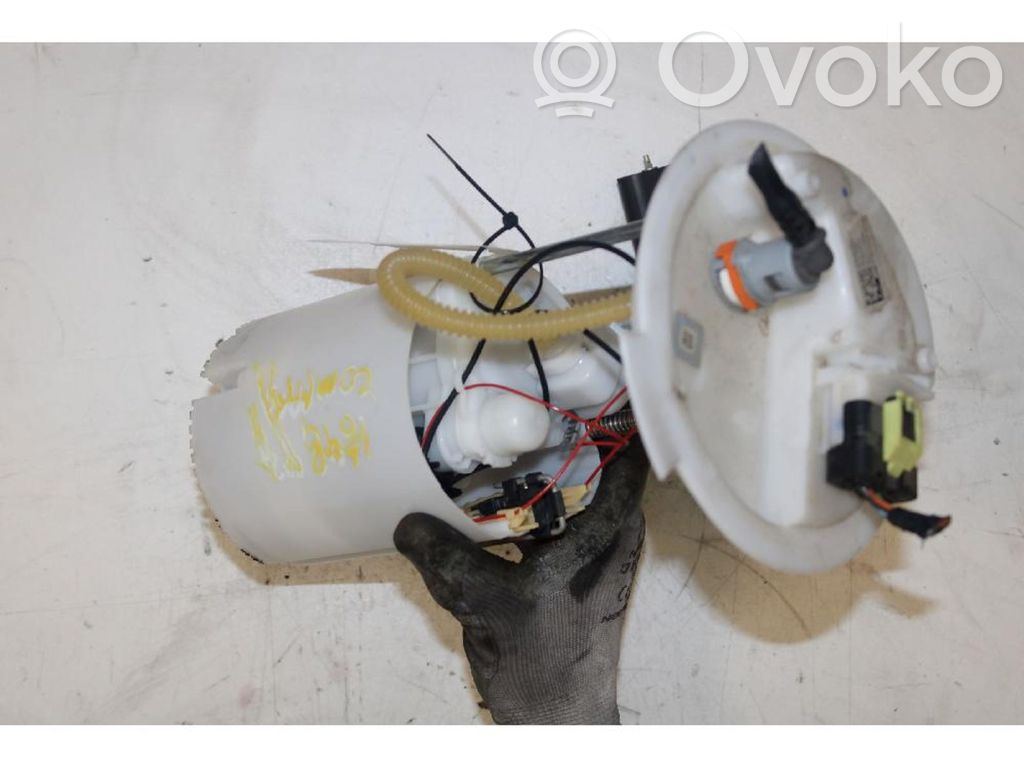 Bomba interna de combustible   00521410890
