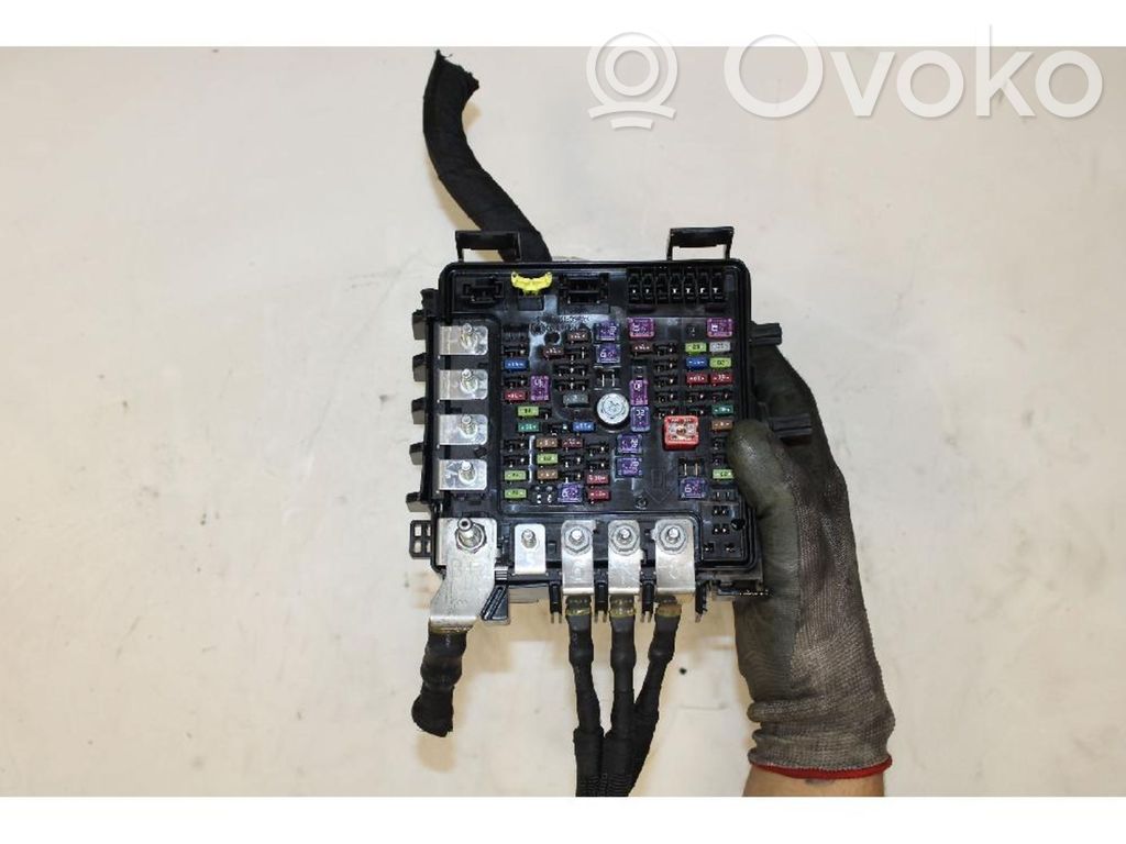 Jeep Compass Fuse module 