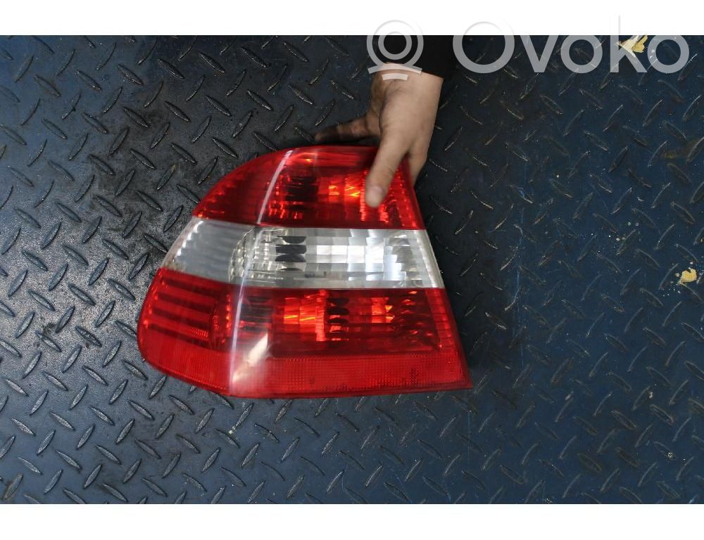 BMW 3 E46 Lampă spate în caroserie 
