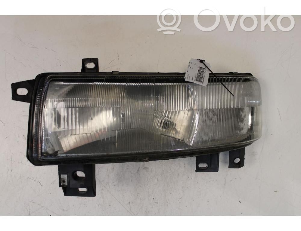 Scheinwerfer   4500917,09161215,200498052,2606000QAC,4500915,7700352103,7701044518,9161215,OP9504804,RN9504804