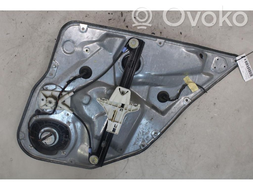 Seat Ibiza III (6L) Alzacristalli manuale della portiera posteriore