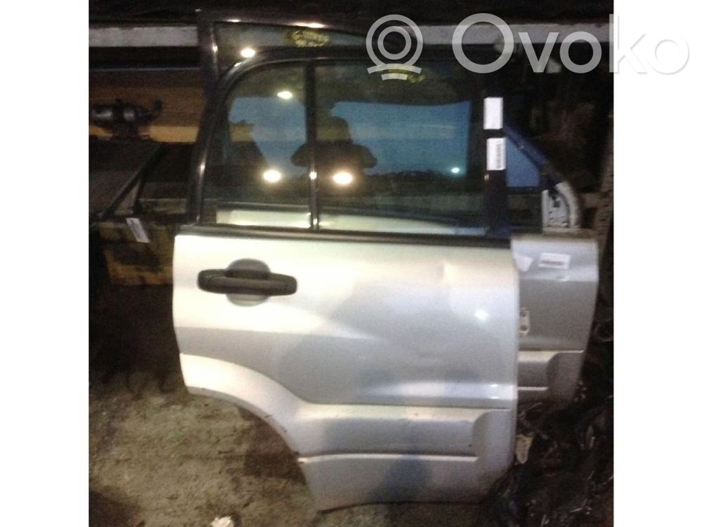 Suzuki Grand Vitara I Puerta trasera 