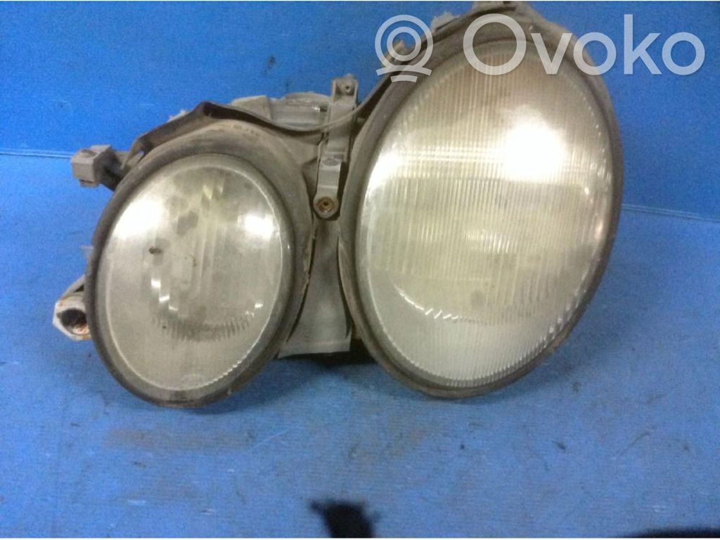 Mercedes-Benz CLK A208 C208 Faro/fanale