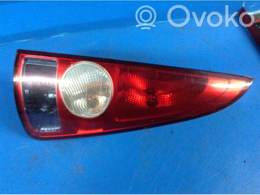 Renault Espace IV Luci posteriori