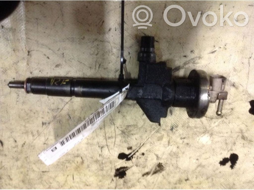 Mazda MPV II LW Inyector de combustible 
