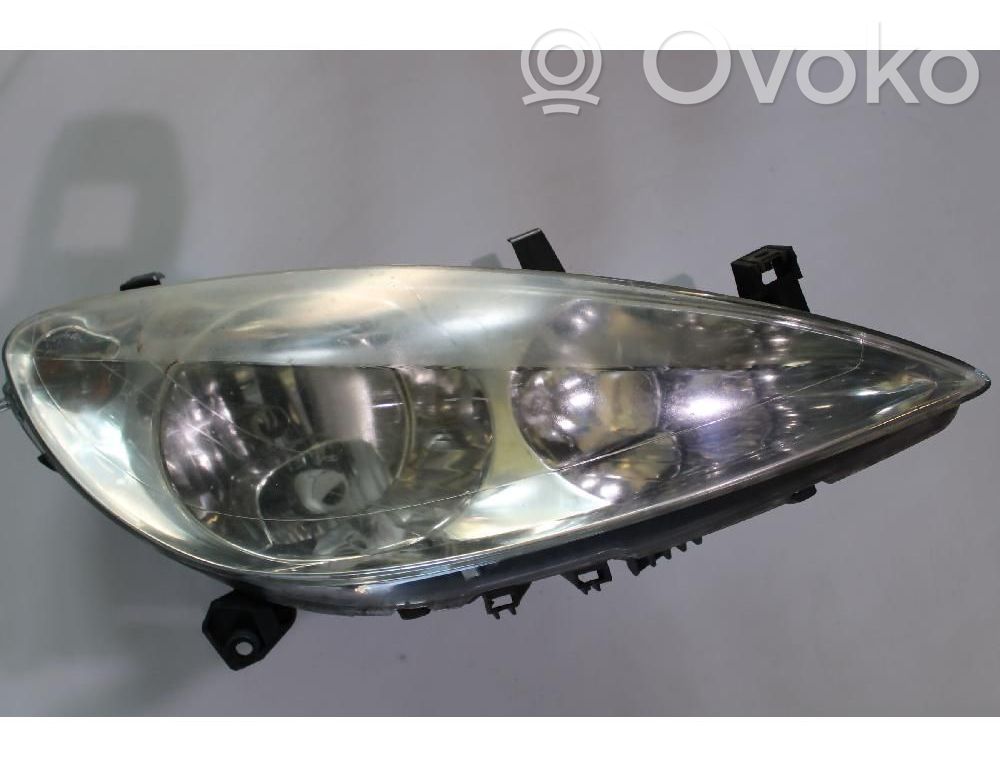 Peugeot 307 Lampa przednia 