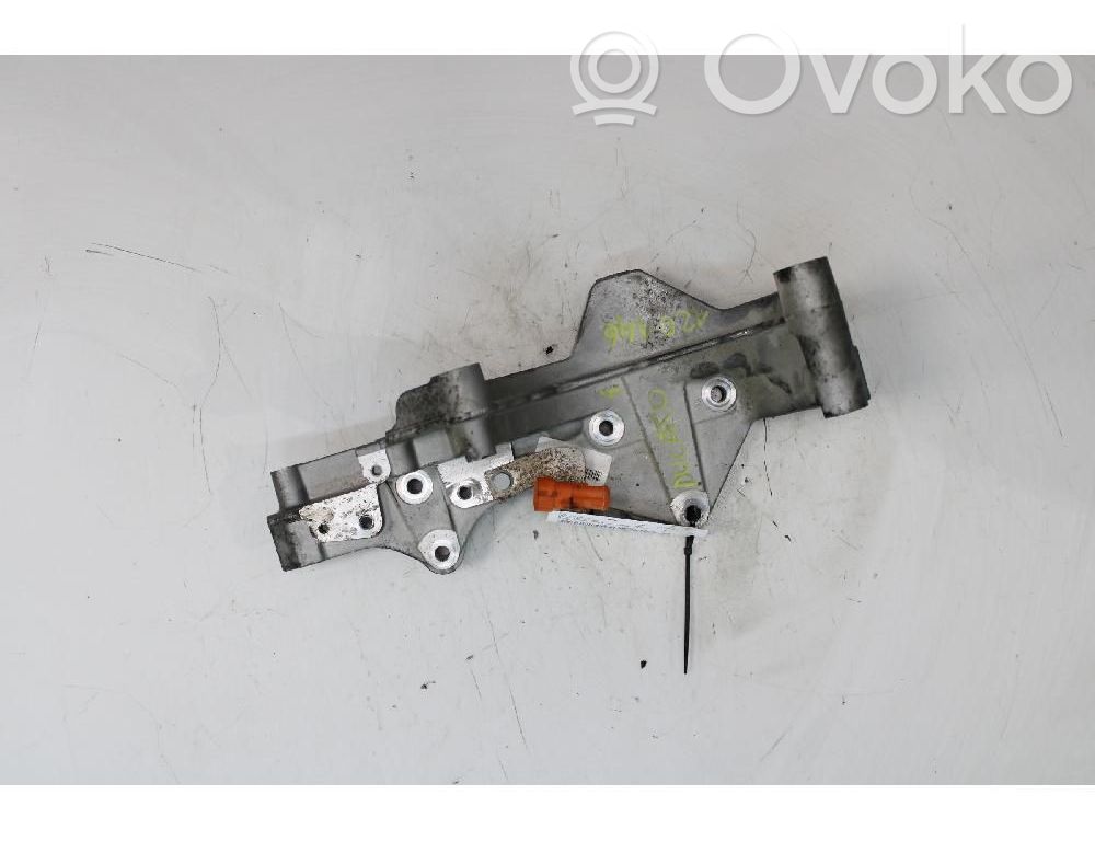 Supporto del generatore/alternatore   5801848266