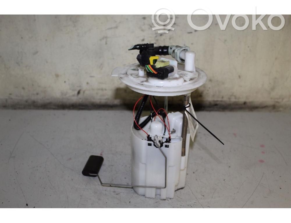 Pompe à carburant   52019049