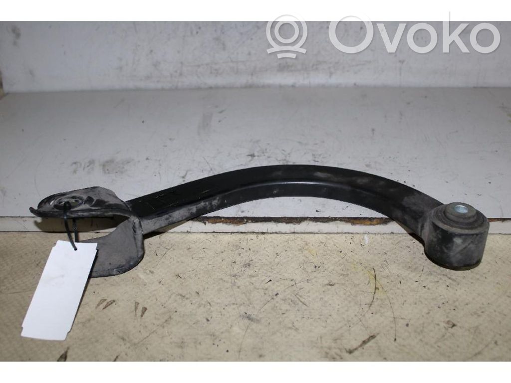 Brazo de suspensión trasero