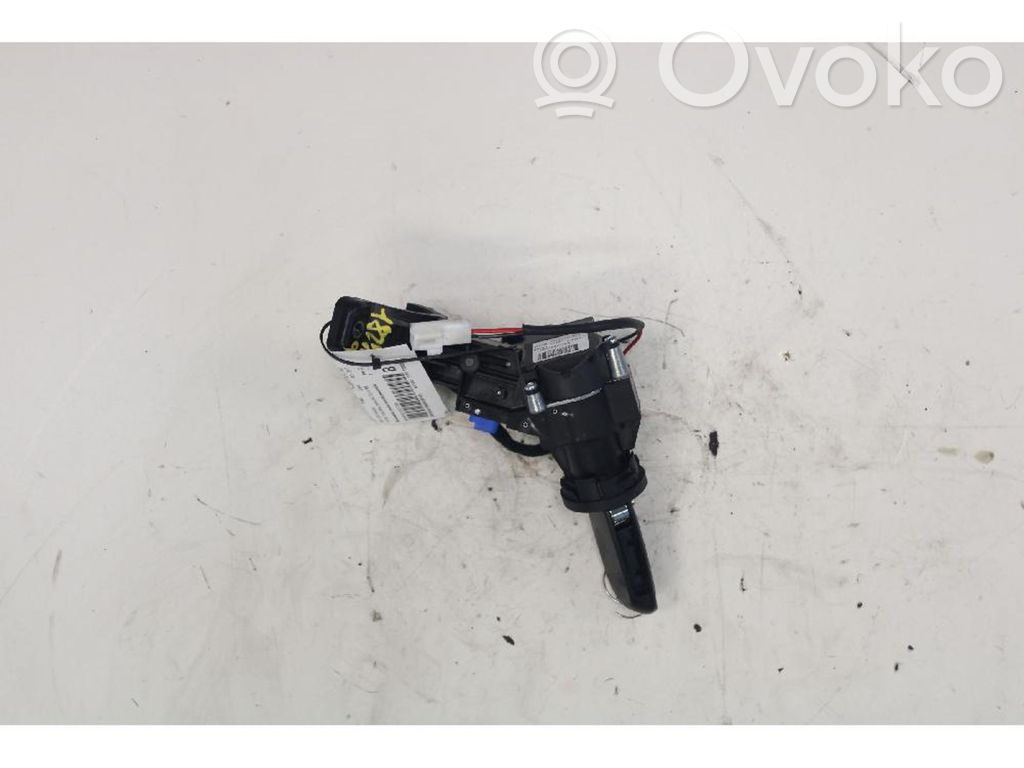 Fiat 500X Virtalukko 