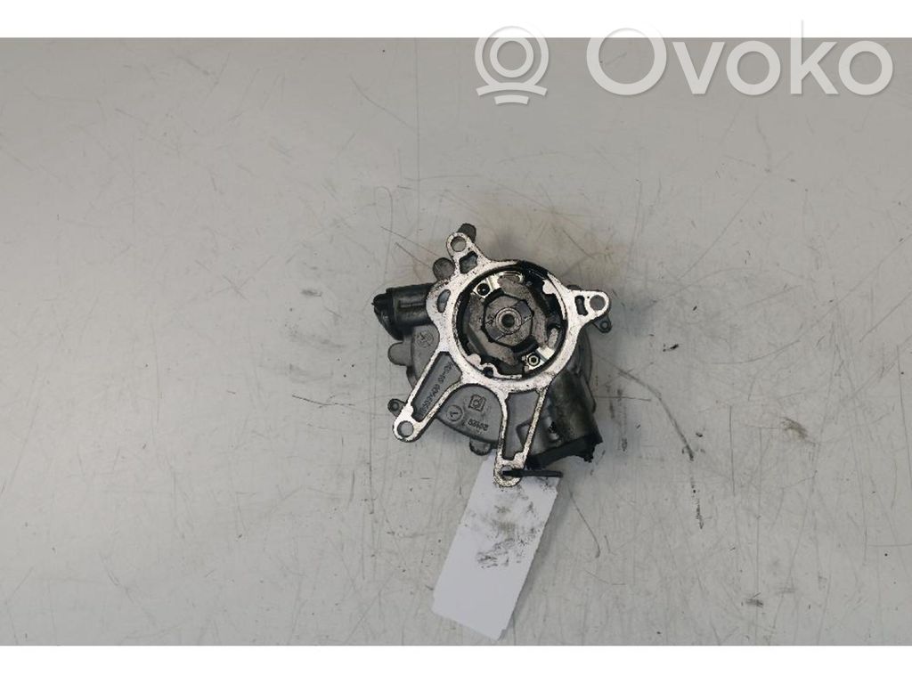 Fiat 500X Vacuum pump 