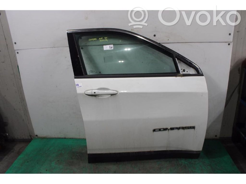 Porte avant   K68242542AA
