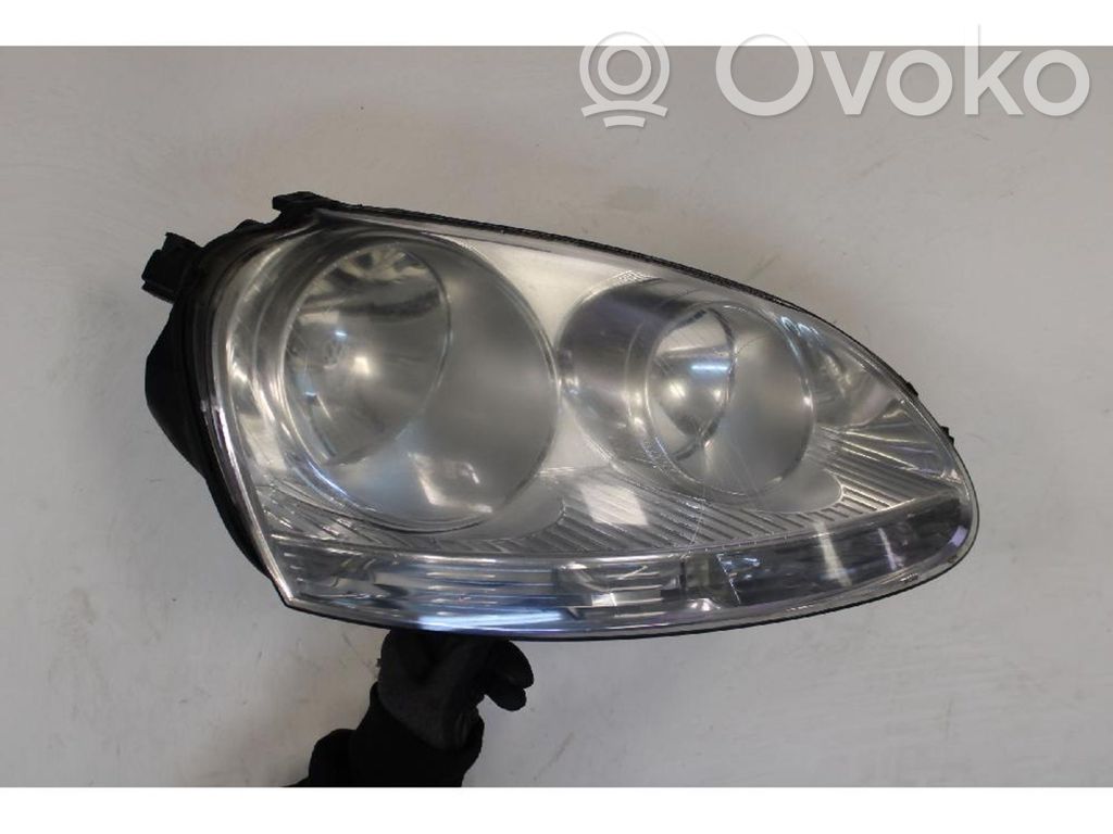 Volkswagen Golf V Faro/fanale