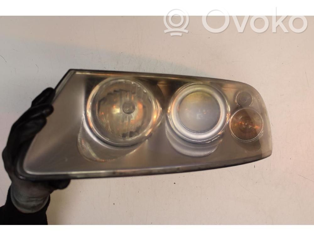 Volkswagen Touareg I Far 