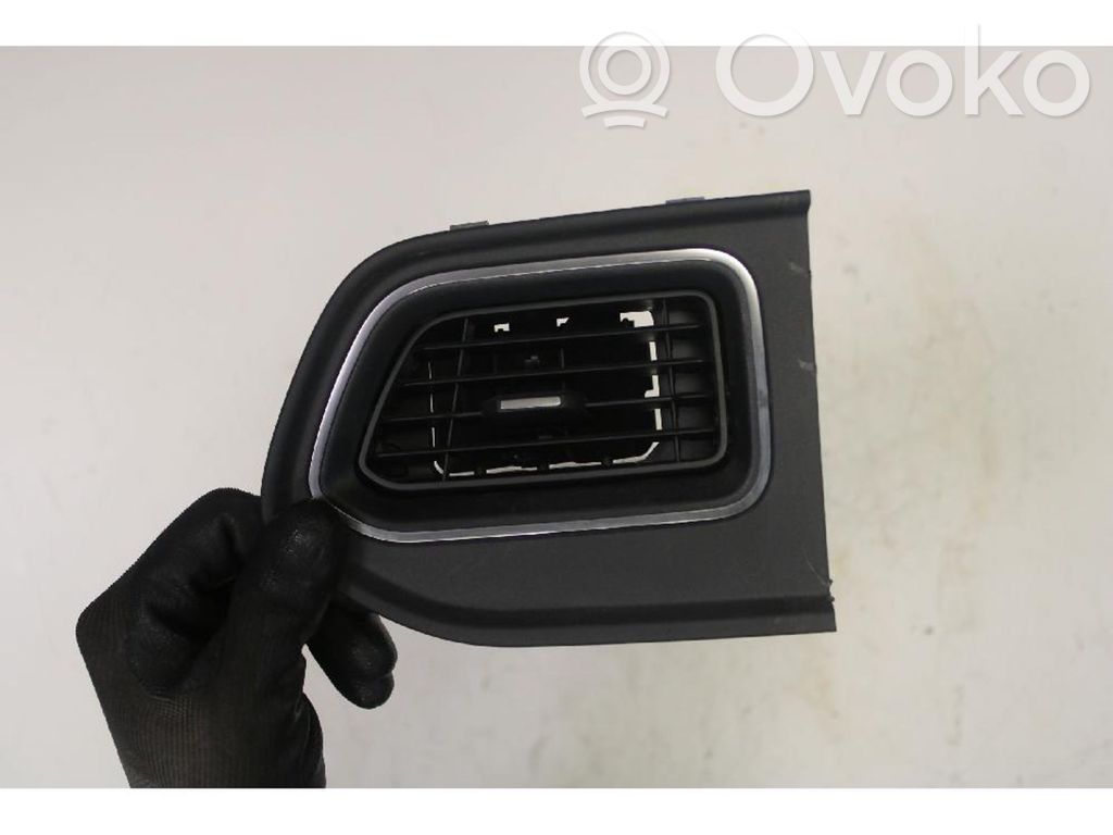 Grilă ventilație/ramă laterală bord
