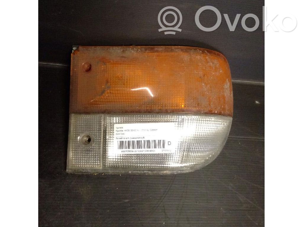 Hyundai H-100 Phare frontale 