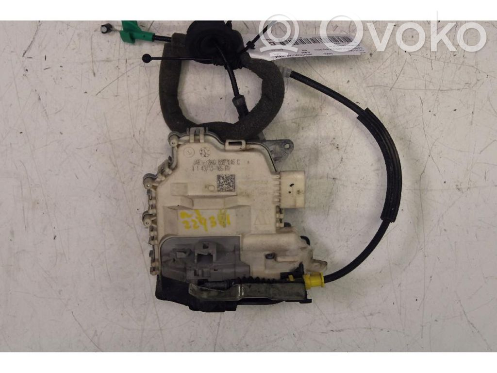 Audi Q3 8U Încuietoare ușă spate 