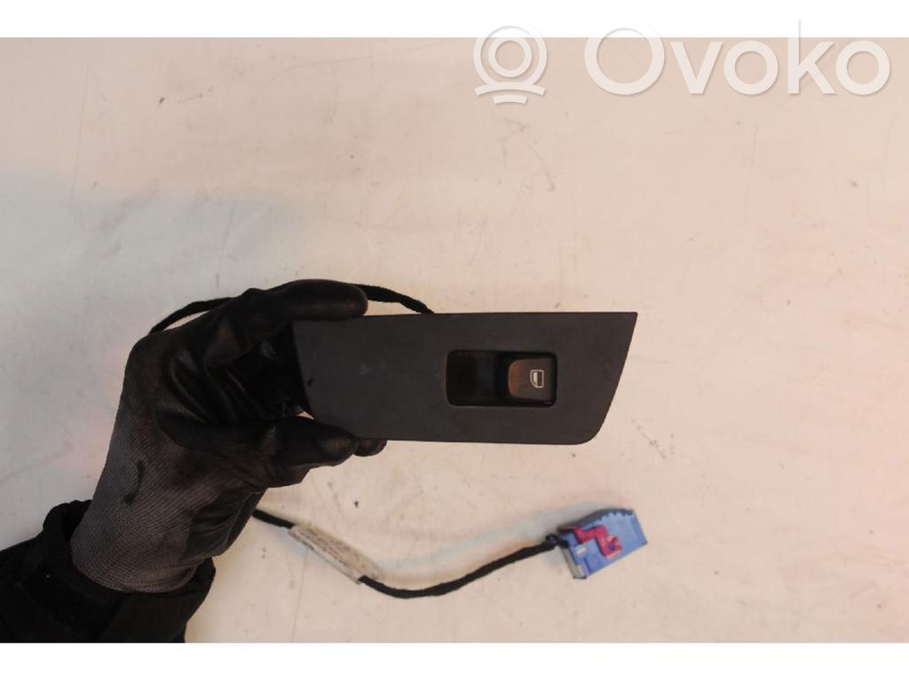 Audi A1 Electric window control switch 