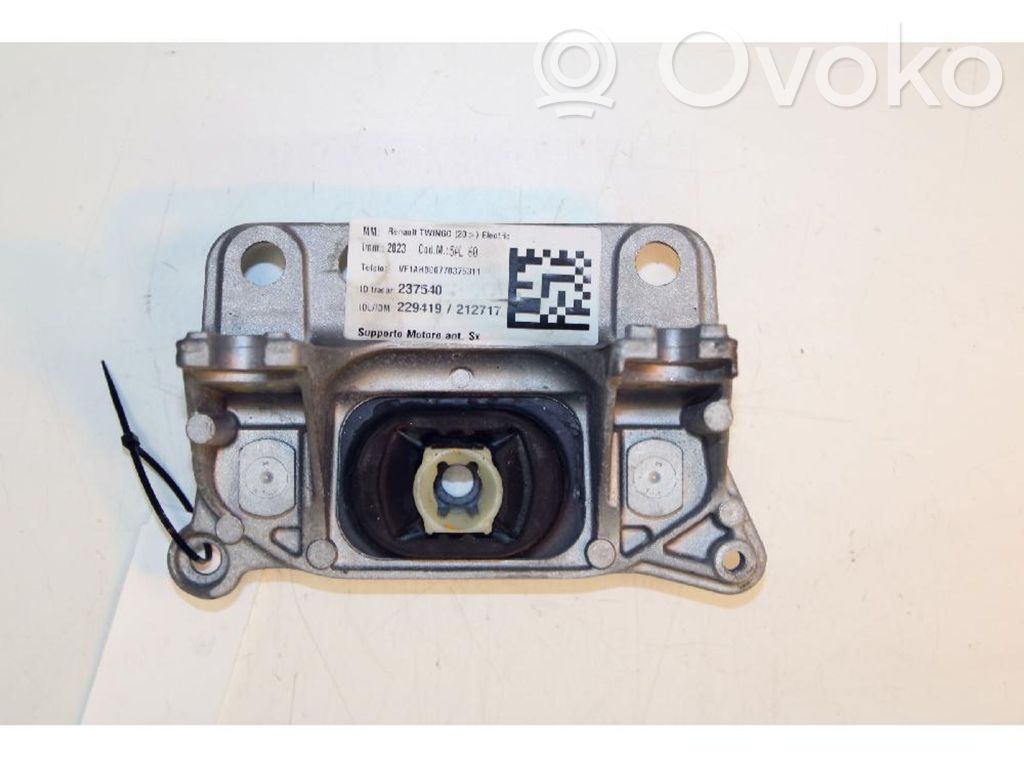 Renault Twingo III Engine mount bracket 