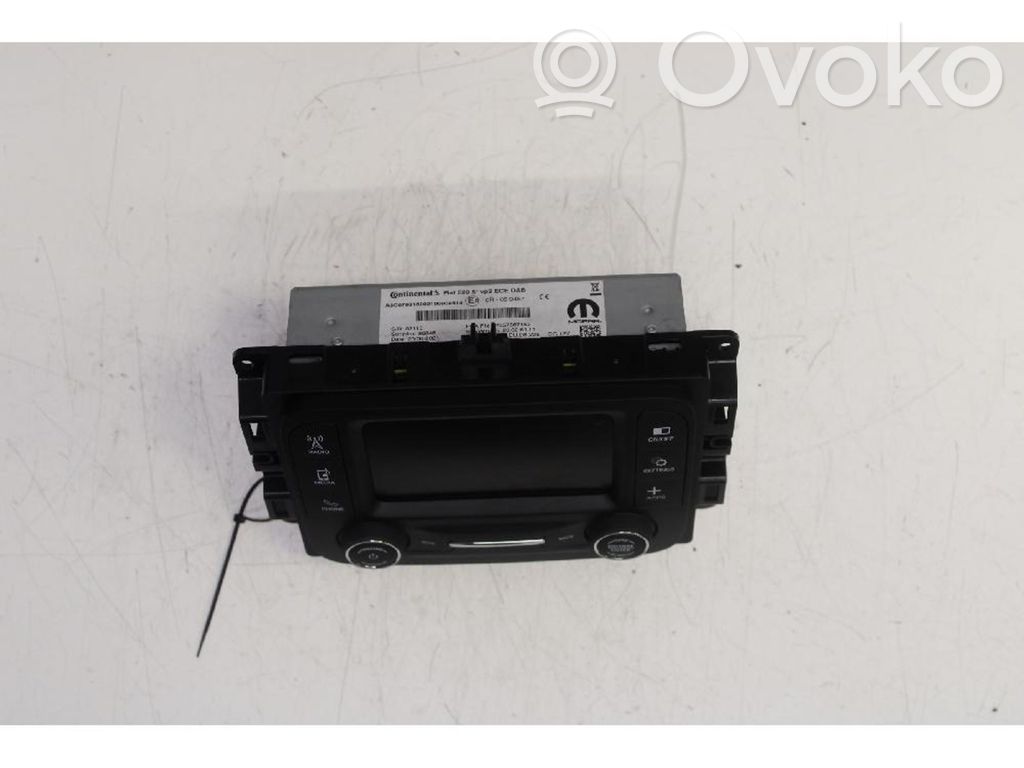 Jeep Renegade Panel / Radioodtwarzacz CD/DVD/GPS 