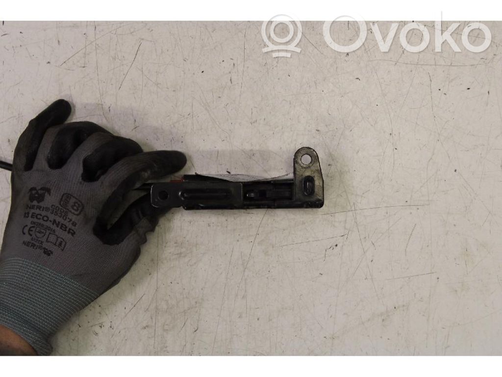 Mini One - Cooper Cabrio R52 Rear door lock 