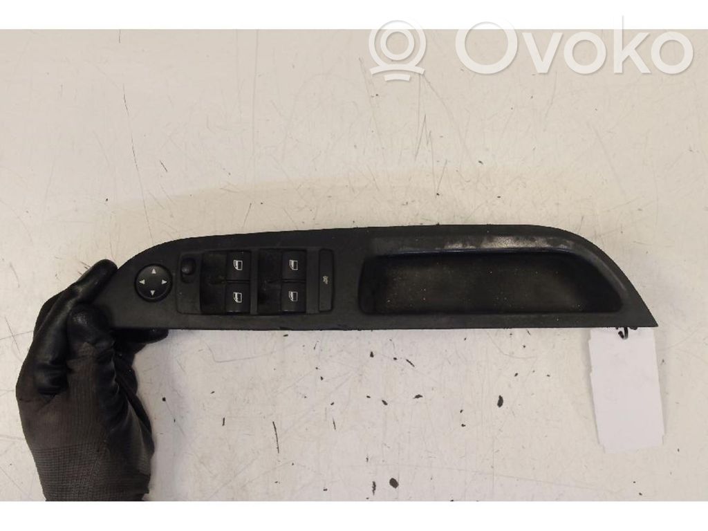 BMW 5 E60 E61 Electric window control switch 