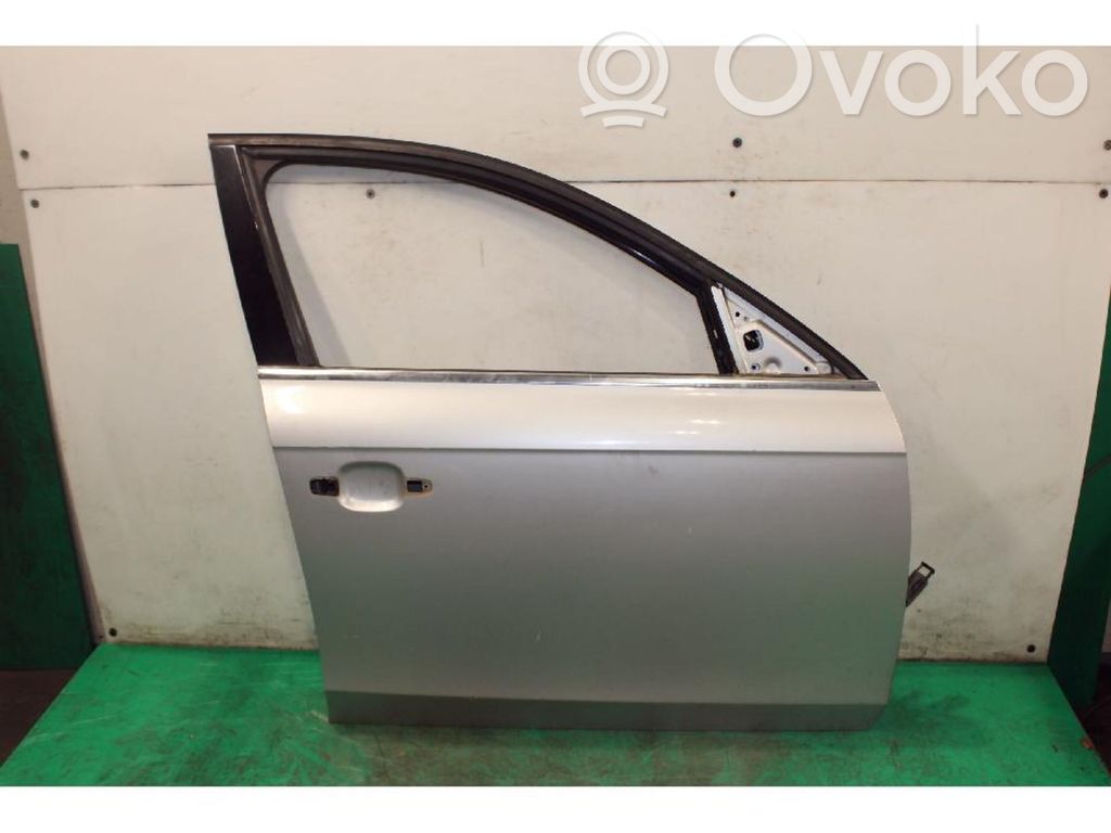 Etuovi   8K0831052F