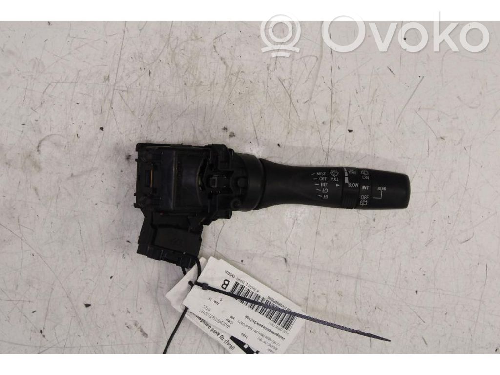 Light switch   520,150456,16011610018,16A6,M338X3731068P10,S13083