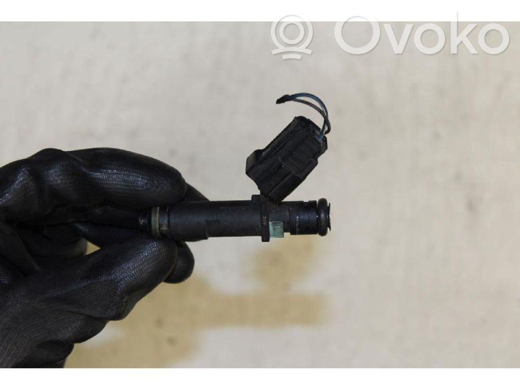 Inyector de combustible   03D906031G,A092N06547,SM1