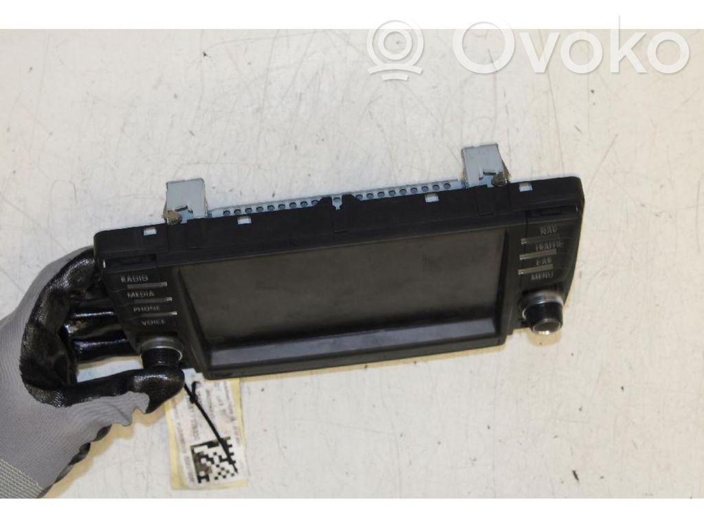 Volkswagen Tiguan Monitor / wyświetlacz / ekran 