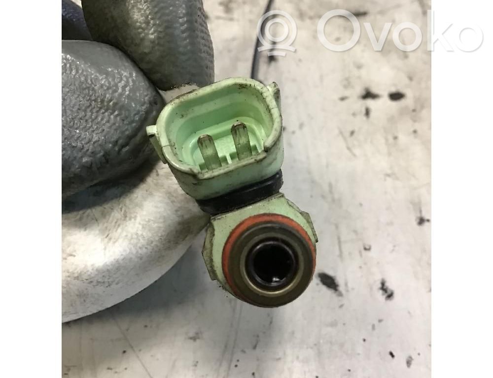 Mitsubishi Outlander Inyector de combustible 
