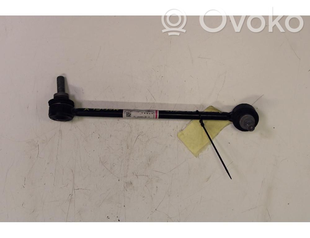 Tesla Model Y Koppelstange Stabilisator vorne